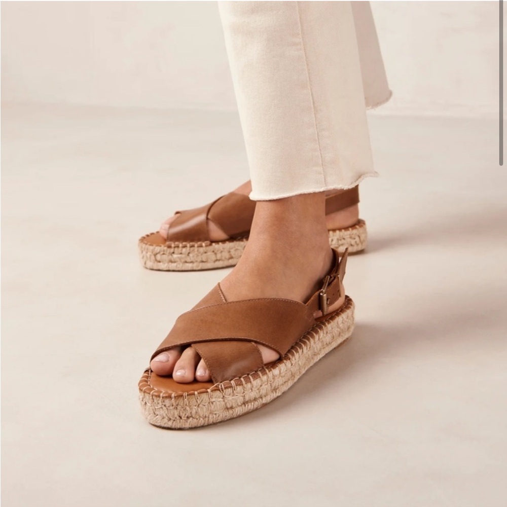 ALOHAS crossed camel espadrille